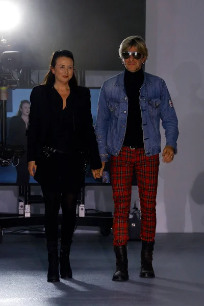 Look 39